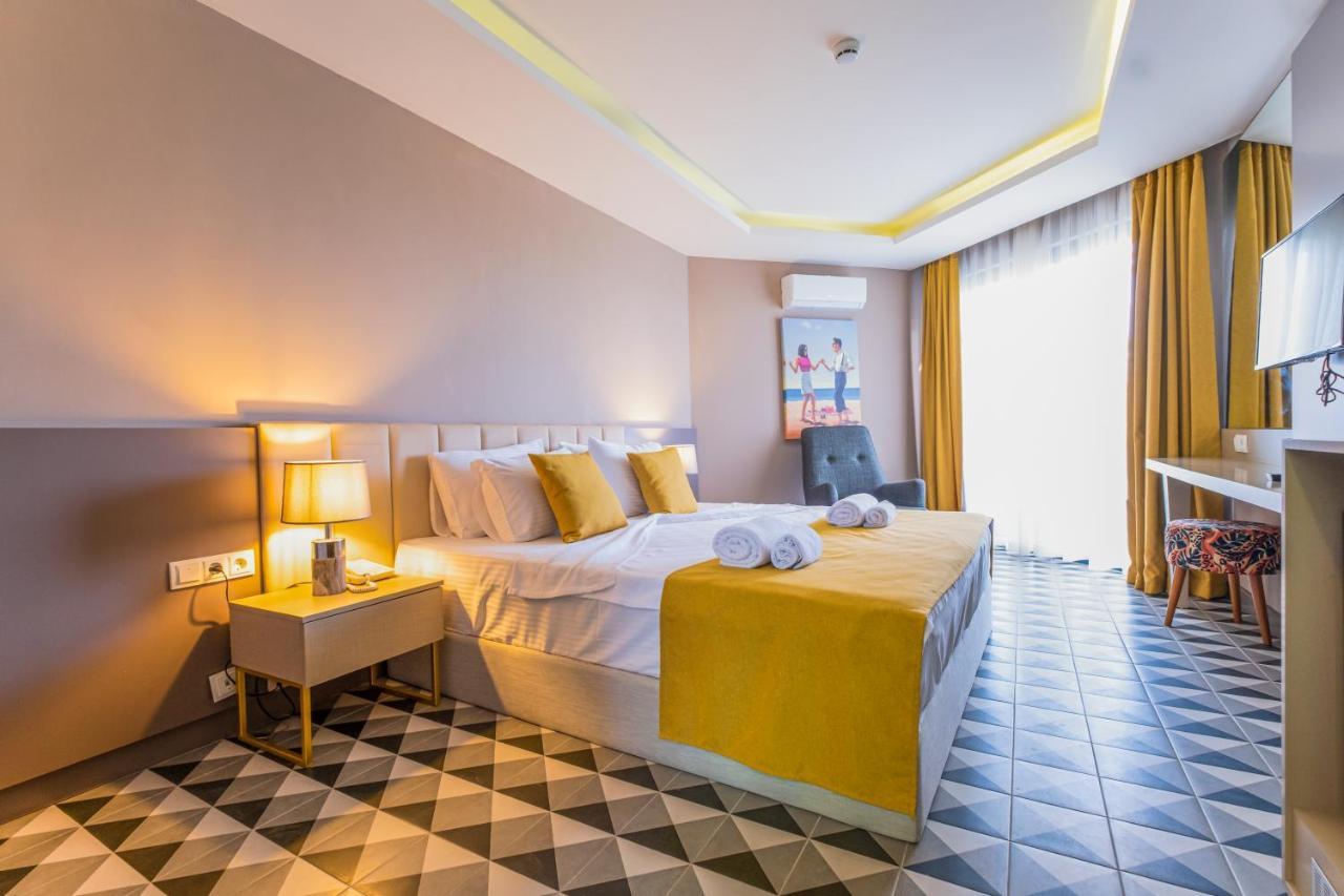 Feniks Hotel Αλάνια Εξωτερικό φωτογραφία